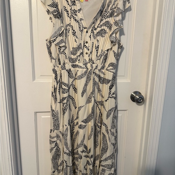 THML Black and White Patterned Dress - Picture 2 of 2